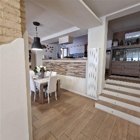 Foto Appartamento a Siena San Prospero di 170 m² con 5 locali in vendita