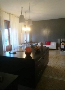 Foto Appartamento a Sovicille San Rocco A Pilli di 120 m² con 7 locali