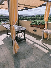 Foto Appartamento a Livorno La Rosa di 90 m² con 3 locali in vendita