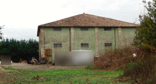 Foto Magazzino in Via San Marco, Copparo di 347 m² con 1 locali in vendita