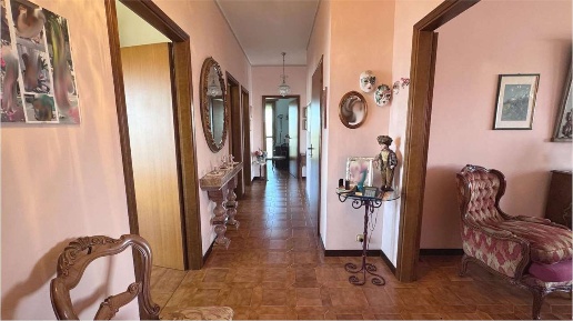 Foto Appartamento a Alessandria di 138 m² con 4 locali in vendita