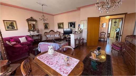 Foto Appartamento a Alessandria di 138 m² con 4 locali in vendita