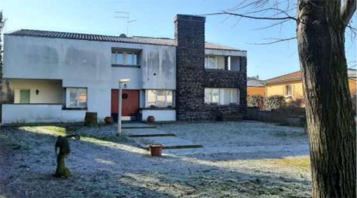 Foto Villa unifamiliare in Via Praissola, San Bonifacio Centro di 556 m²