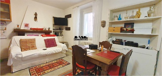Foto Appartamento a Argegno di 91 m² con 3 locali in affitto