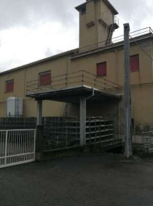 Foto Capannone industriale in Via Doccia, Vignola Centro di 4202 m²