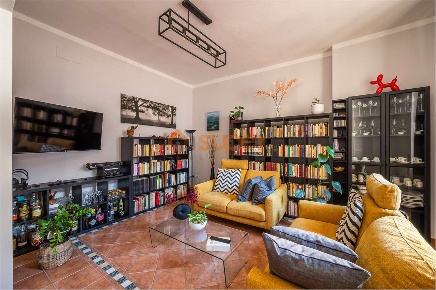 Foto Appartamento in Via Del Mercato, Foligno Centro Storico di 115 m²