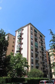Foto Appartamento in Via Venezuela, Milano Gallaratese di 122 m² in vendita