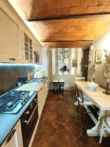 Foto Appartamento in Piazza San Domenico snc, Prato di 75 m² con 4 locali