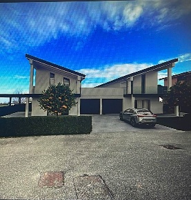 Foto Villa bifamiliare a Rivergaro Suzzano di 120 m² con 5 locali