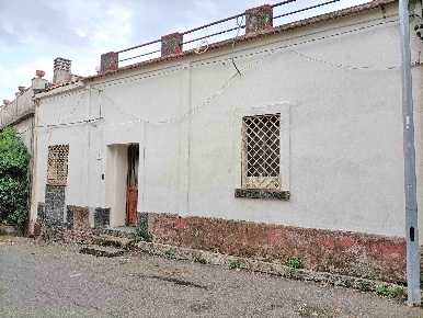 Foto Casa indipendente in Via Vecchia Sarro  15, Zafferana Etnea Centro