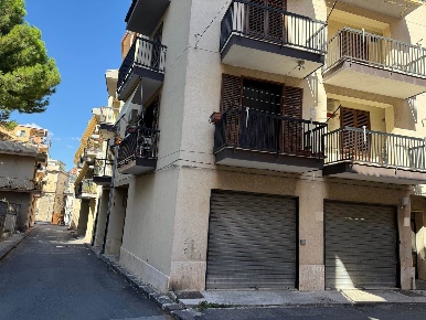 Foto Appartamento in VIA SIRACUSA, Francofonte di 150 m² con 6 locali