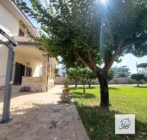 Foto Villa unifamiliare in via passo porretta  33, Nettuno di 150 m²