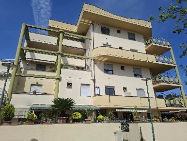 Foto Appartamento in Via Vasco Pratolini, Campi Bisenzio San Donnino