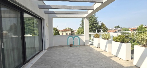 Foto Attico in Via Verdi 14, Mirano Mirano Paese di 130 m² con 6 locali