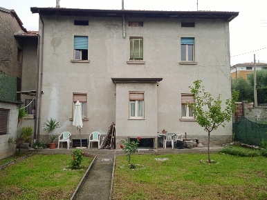 Foto Appartamento a Erbusco di 180 m² con 8 locali in vendita