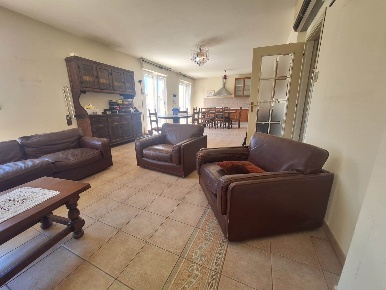 Foto Attico a Viareggio Centro di 202 m² con 10 locali in vendita