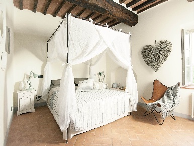 Foto Appartamento a Monteriggioni di 80 m² con 3 locali in vendita
