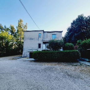 Foto Appartamento in Via GRAZIA DELEDDA 18, Aprilia Semicentro di 118 m²