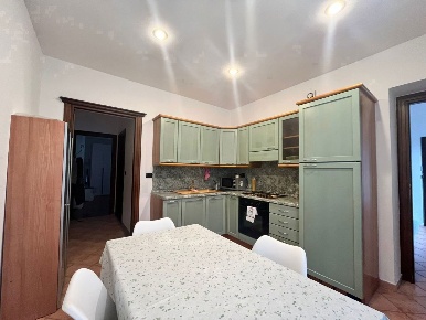 Foto Appartamento in Via Deodata 23, Saluzzo Centro di 70 m² con 3 locali