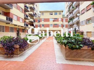 Foto Appartamento in Via PRENESTINA 361B, Roma Villa Gordiani di 63 m²