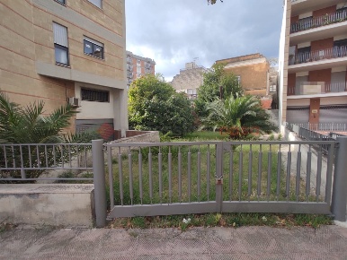 Foto Terreno residenziale in Via Ennio snc, Grottaglie di 450 m² in vendita
