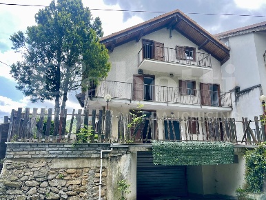 Foto Casa indipendente in Borgata Piancera, Giaveno Maddalena di 221 m²