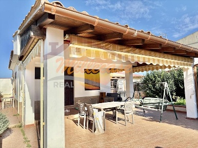 Foto Villa unifamiliare in ELORINA, Siracusa Cassibile di 50 m² in vendita