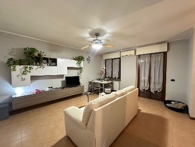 Foto Appartamento in Via Firenze, Cortemaggiore Centro di 75 m² in vendita