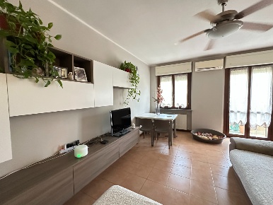 Foto Appartamento in Via Firenze, Cortemaggiore Centro di 75 m² in vendita