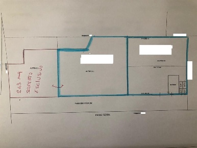 Foto Capannone industriale a Montelabbate di 800 m² in vendita