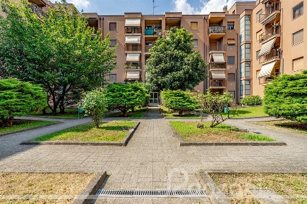 Foto Appartamento a Bareggio di 92 m² con 3 locali in vendita