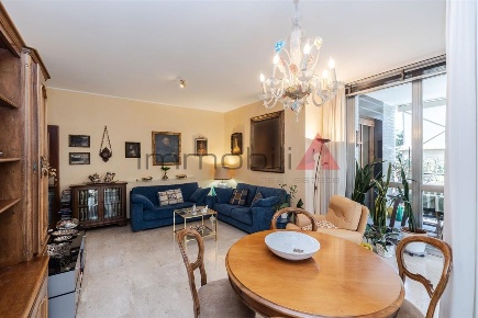 Foto Appartamento a Brugherio di 169 m² con 5 locali in vendita