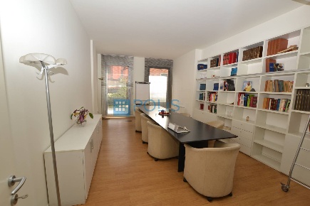 Foto Ufficio in Centro Storico, Padova Piazze - Duomo di 185 m² in affitto