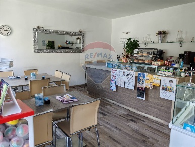 Foto Bar in viale della repibblica, Ello di 50 m² in vendita