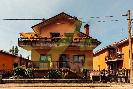 Foto Appartamento in Via Leonardo Da Vinci, Melzo di 157 m² con 3 locali