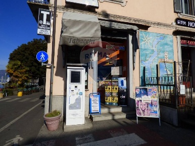 Foto Attività commerciale a Laveno-Mombello Laveno di 50 m² con 1 locali