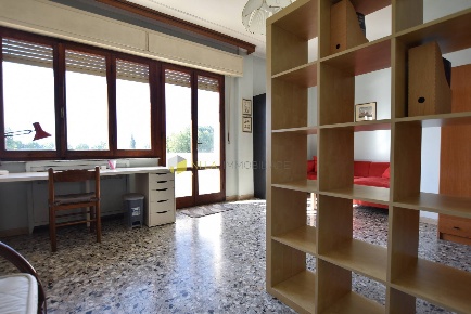 Foto Appartamento in Via Sardo Ranieri, Pisa Porta a Mare di 100 m²