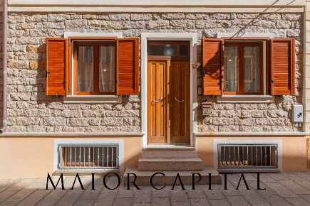 Foto Villa a schiera in Via Regina Margherita, Berchidda di 220 m²