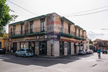 Foto Appartamento in Via Etnea, Tremestieri Etneo Centro di 245 m²
