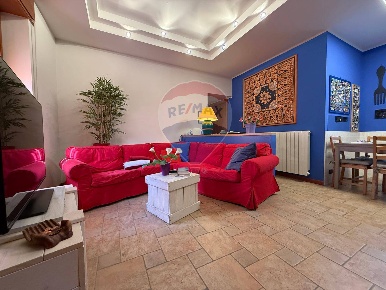 Foto Appartamento in via Fiume, Nerviano Centro di 73 m² con 2 locali