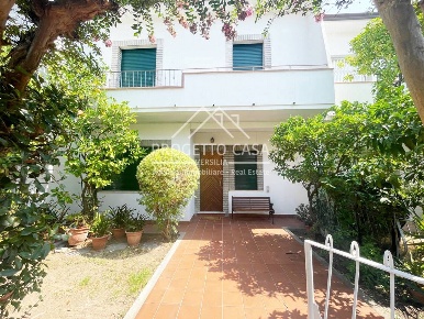 Foto Casa indipendente in VIA TORINO, Viareggio Marco Polo - Don Bosco