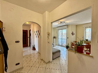 Foto Appartamento a Alessandria Cristo di 84 m² con 4 locali in vendita