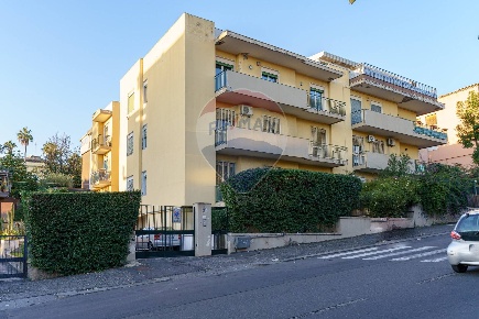 Foto Appartamento a Catania Nuovalucello - Leonardo Da Vinci di 172 m²