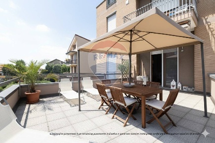 Foto Appartamento in Via Cadore, Seregno Santa Valeria di 112 m² in vendita