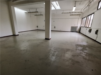 Foto Negozio in SOTTOBOSCO, Vinci Spicchio-sovigliana di 150 m² in vendita