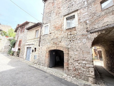 Foto Appartamento in Via degli Studiosi snc, Amelia Centro di 75 m²