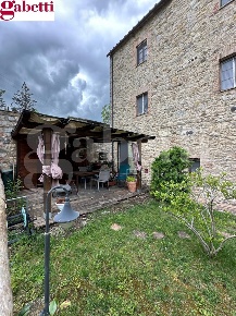 Foto Appartamento a Gaiole in Chianti di 68 m² con 3 locali in vendita
