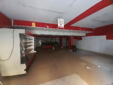 Foto Attività commerciale in Via Libertini 11, Caivano Centro di 108 m²