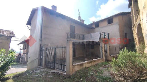 Foto Casa indipendente in Guardia, Cumiana Centro di 116 m² con 5 locali