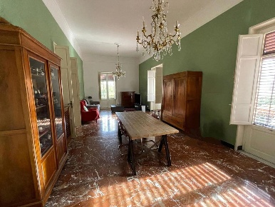 Foto Appartamento in Via Dante 165, Palermo Malaspina di 220 m² in vendita